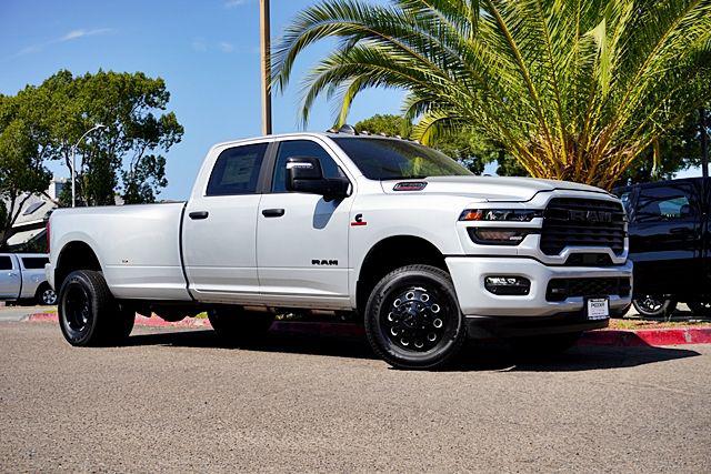 2026 Ram 3500 Big Horn Crew Cab 4x4 8 Box