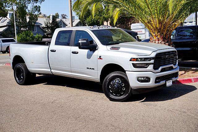 2026 Ram 3500 Big Horn Crew Cab 4x4 8 Box