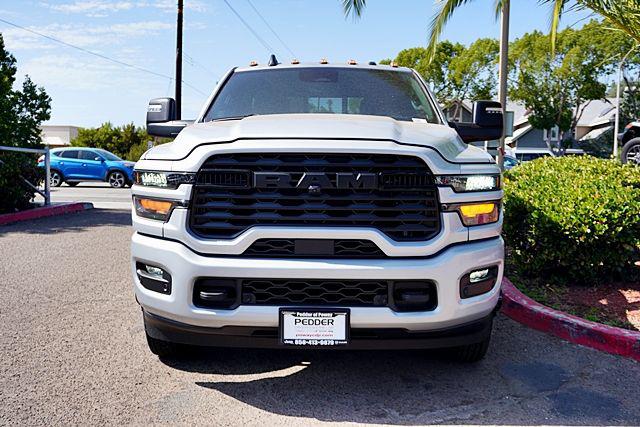2026 Ram 3500 Big Horn Crew Cab 4x4 8 Box