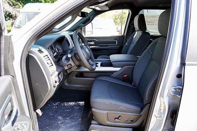 2026 Ram 3500 Big Horn Crew Cab 4x4 8 Box