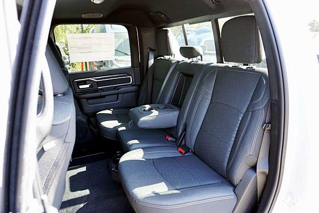 2026 Ram 3500 Big Horn Crew Cab 4x4 8 Box