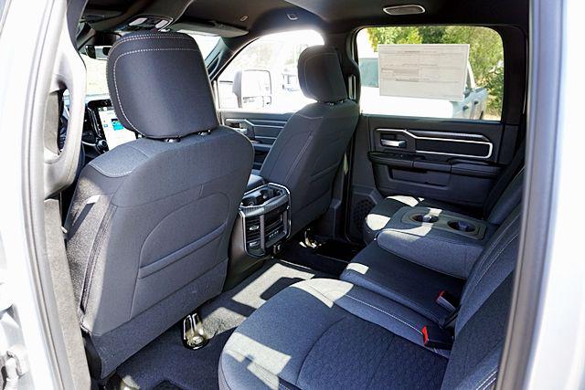 2026 Ram 3500 Big Horn Crew Cab 4x4 8 Box