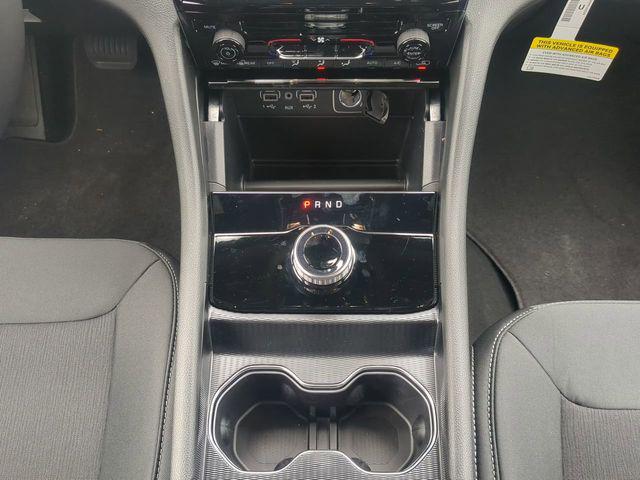 2026 Jeep Grand Cherokee Laredo 4x2