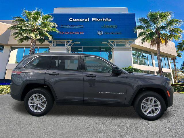 2026 Jeep Grand Cherokee Laredo 4x2