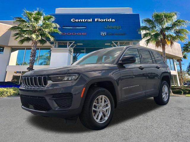 2026 Jeep Grand Cherokee Laredo 4x2