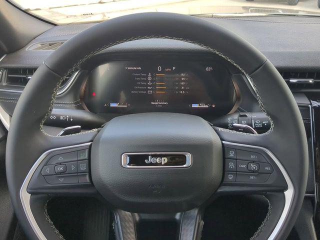 2026 Jeep Grand Cherokee Laredo 4x2