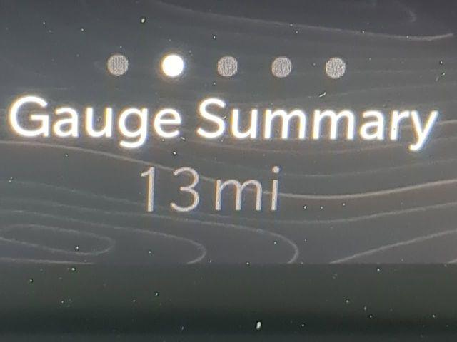 2026 Jeep Grand Cherokee Laredo 4x2