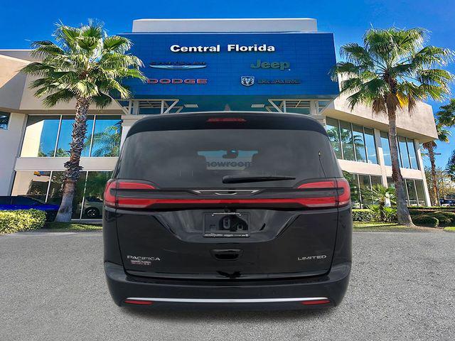 2027 Chrysler Pacifica Limited