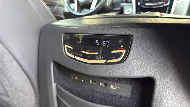 2020 Cadillac Escalade ESV 4WD Platinum