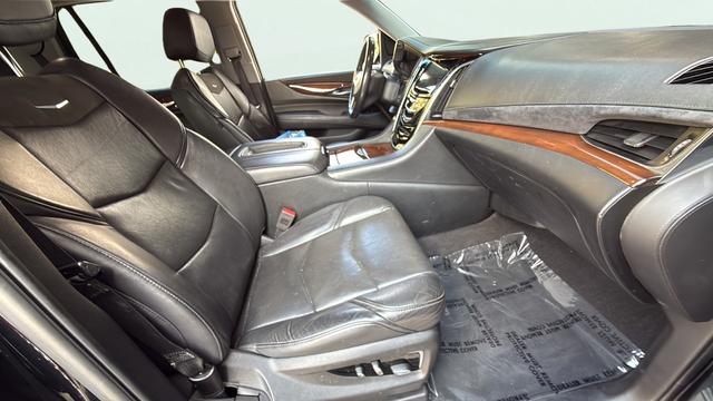 2018 Cadillac Escalade Standard