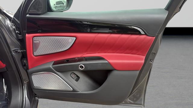 2023 Maserati Grecale Modena