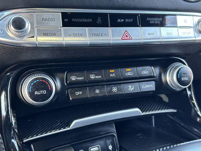 2019 Kia Stinger GT1