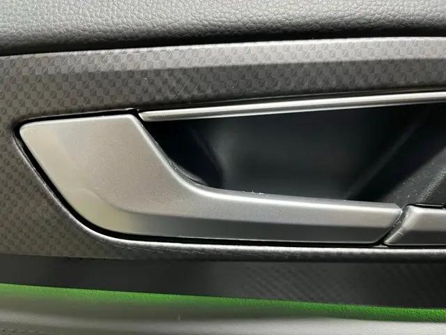 2024 Volkswagen Atlas 2.0T Peak Edition SE w/Technology