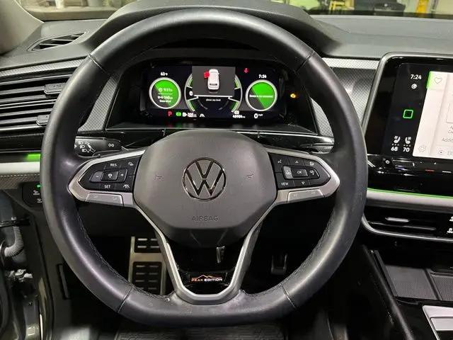 2024 Volkswagen Atlas 2.0T Peak Edition SE w/Technology
