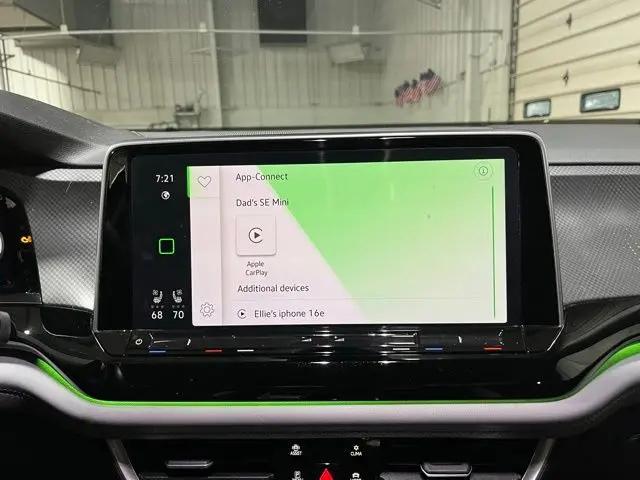 2024 Volkswagen Atlas 2.0T Peak Edition SE w/Technology