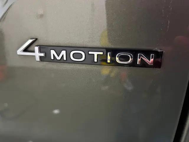 2024 Volkswagen Atlas 2.0T Peak Edition SE w/Technology