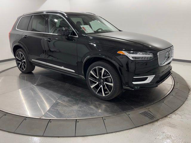 2024 Volvo XC90 B6 Plus Bright Theme 7-Seater