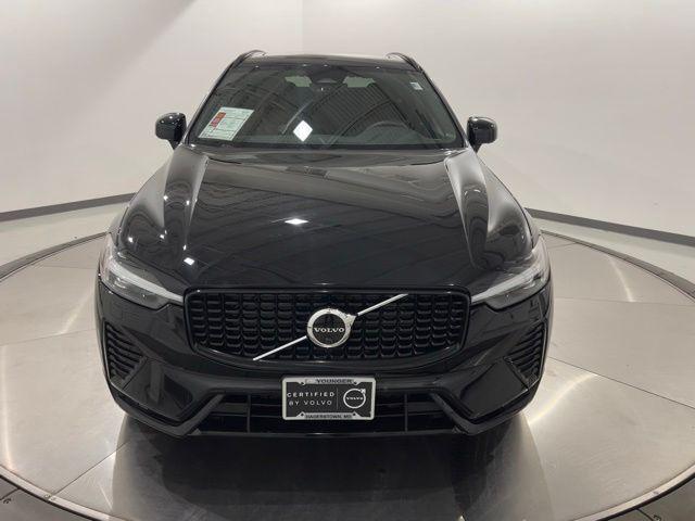 2023 Volvo XC60 B5 Plus Dark Theme