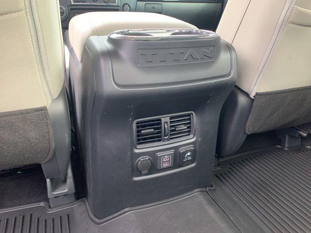 2024 Nissan Titan Crew Cab SV 4x4