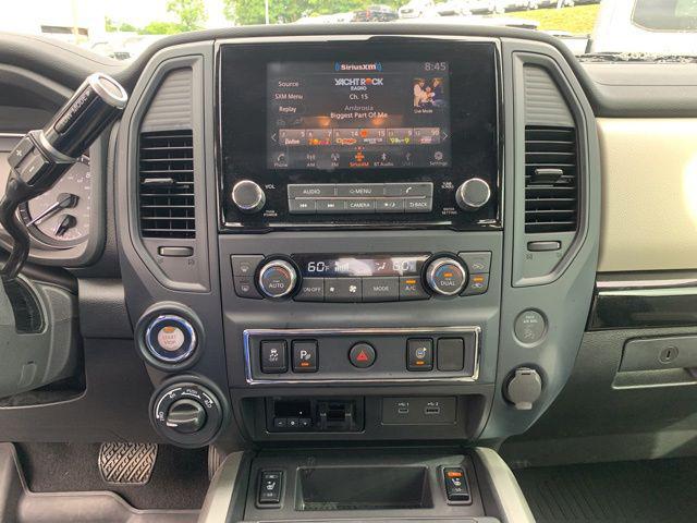 2024 Nissan Titan Crew Cab SV 4x4