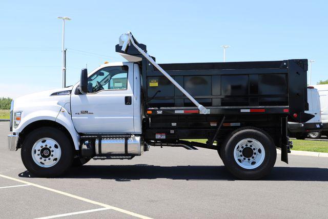 2027 Ford F-650 Base