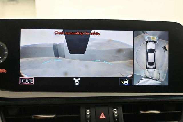 2022 Lexus ES 300h Ultra Luxury