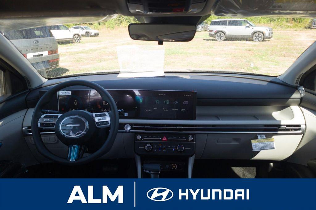New 2026 Gray HYUNDAI SE FWD image 20