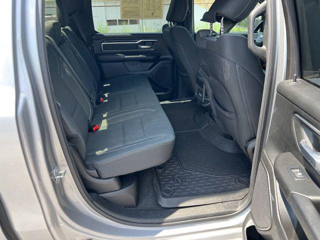 2022 Ram 1500 Big Horn Crew Cab 4x4 5'7" Box