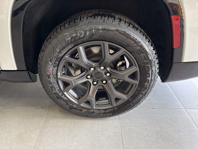 2026 Jeep Grand Wagoneer L Limited Altitude 4x4