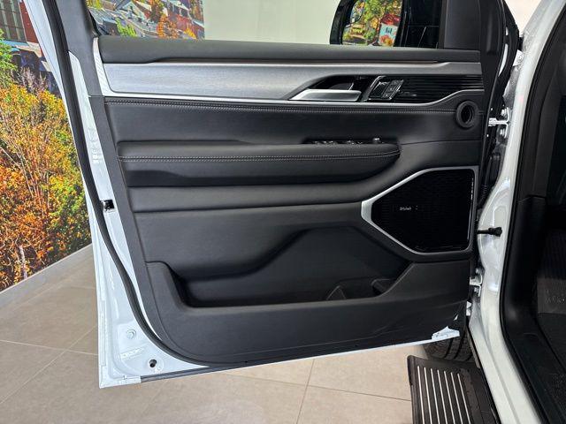 2026 Jeep Grand Wagoneer L Limited Altitude 4x4