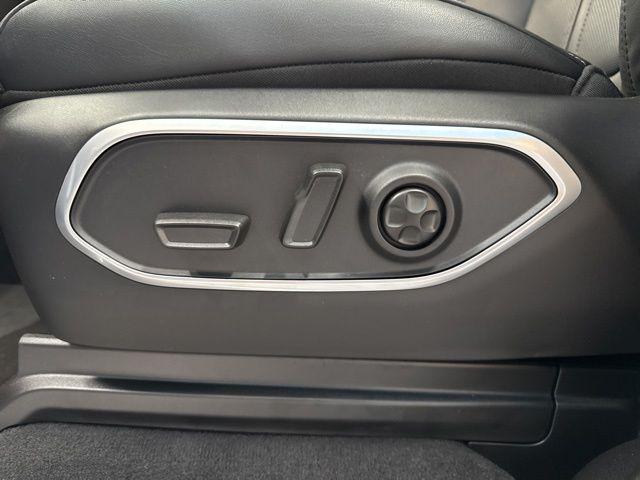 2026 Jeep Grand Wagoneer L Limited Altitude 4x4