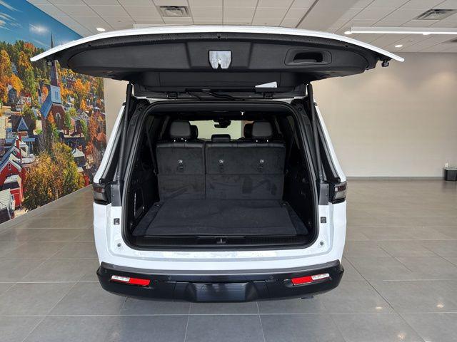 2026 Jeep Grand Wagoneer L Limited Altitude 4x4