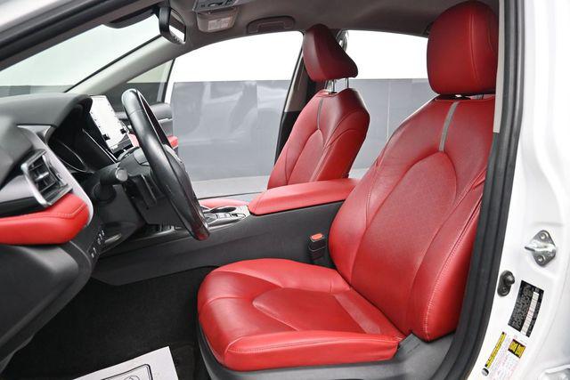 2021 Toyota Camry XSE Hybrid