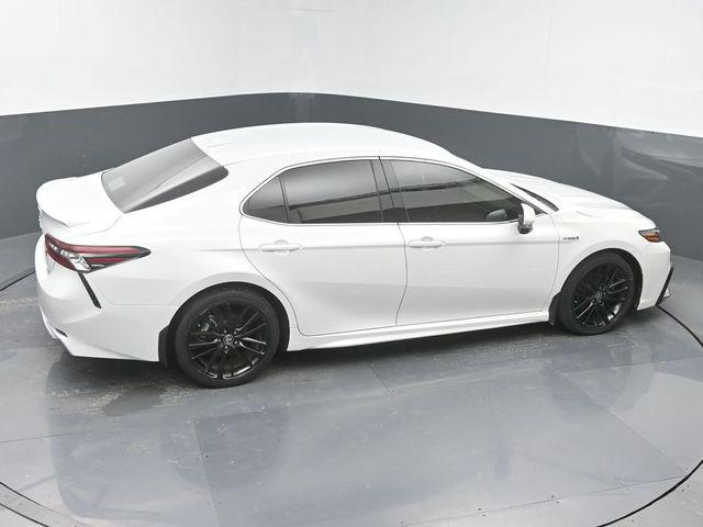 2021 Toyota Camry XSE Hybrid