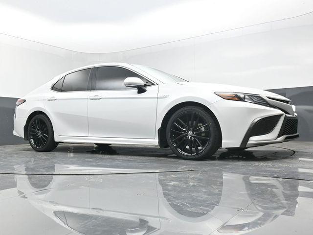 2021 Toyota Camry XSE Hybrid