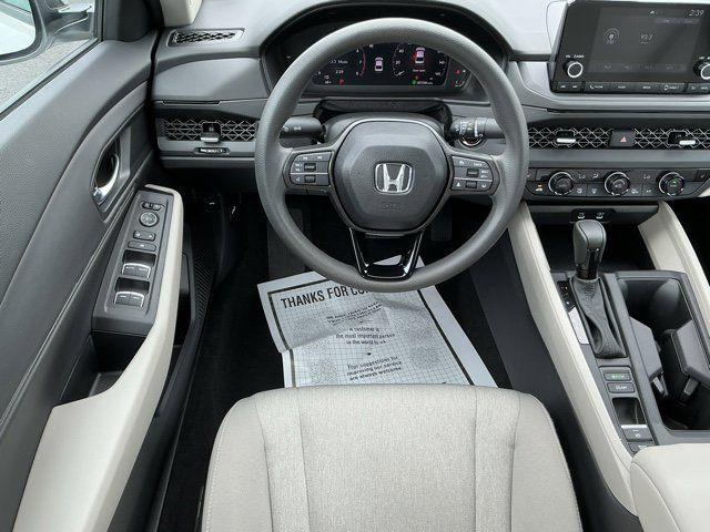 2025 Honda Accord Sedan SE