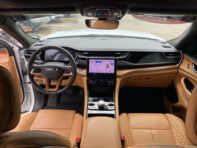 2025 Jeep Grand Cherokee L Summit Reserve 4x4