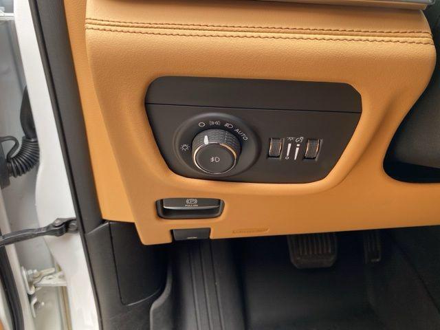 2025 Jeep Grand Cherokee L Summit Reserve 4x4