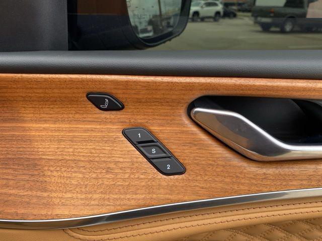2025 Jeep Grand Cherokee L Summit Reserve 4x4