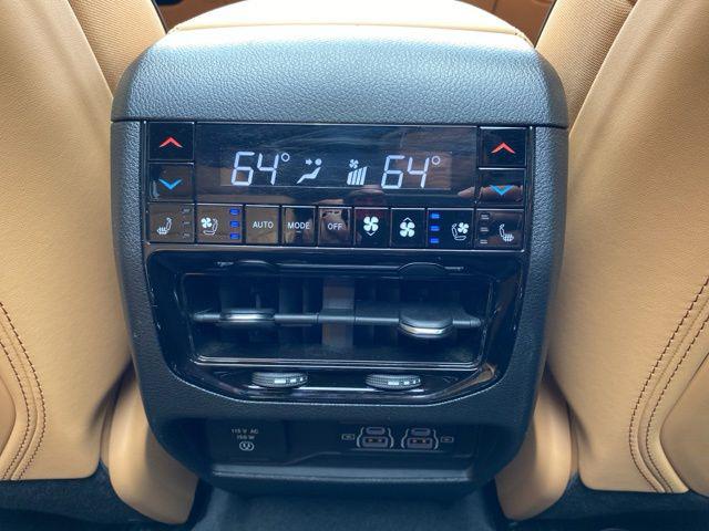 2025 Jeep Grand Cherokee L Summit Reserve 4x4