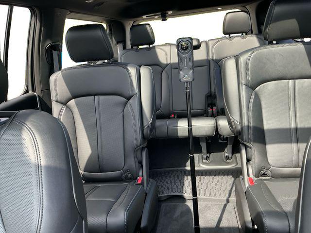 2026 Jeep Grand Wagoneer Upland