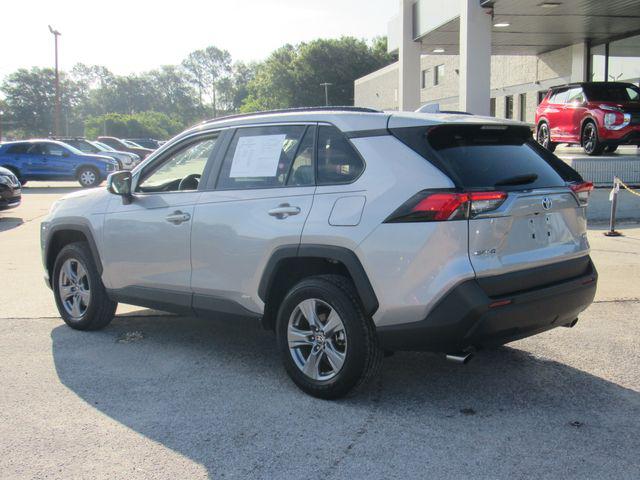 2022 Toyota RAV4 Hybrid XLE