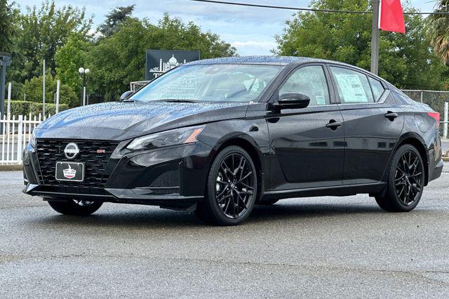 2026 Nissan Altima SR FWD
