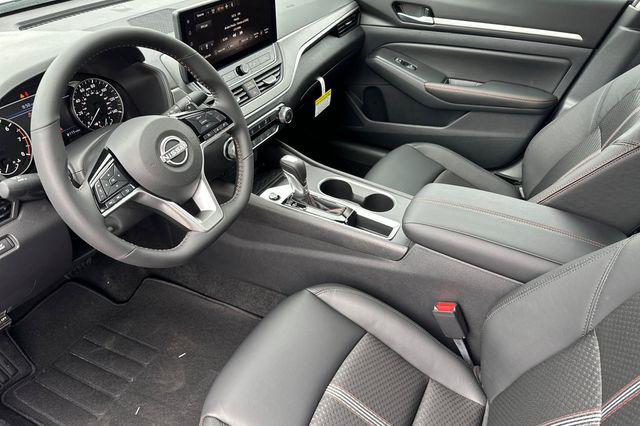 2026 Nissan Altima SR FWD