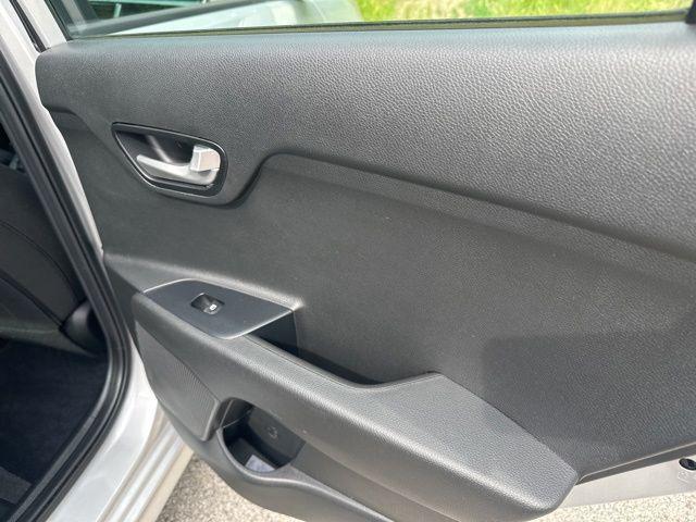 2023 Kia Rio LX