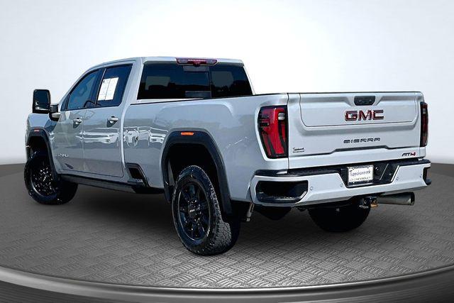 2024 GMC Sierra 3500HD 4WD Crew Cab Long Bed AT4