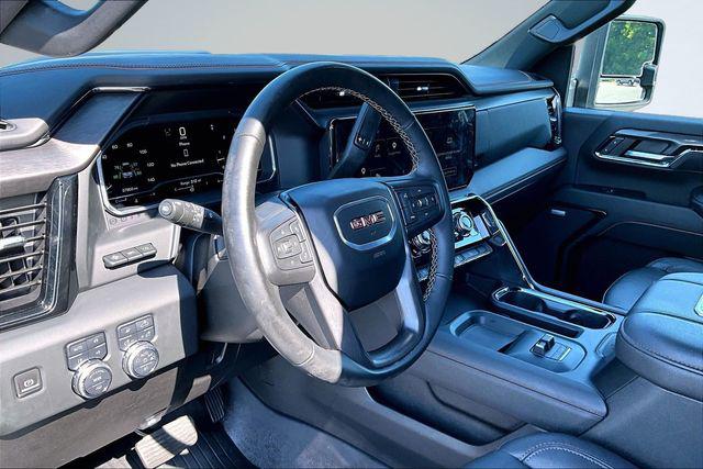 2024 GMC Sierra 3500HD 4WD Crew Cab Long Bed AT4