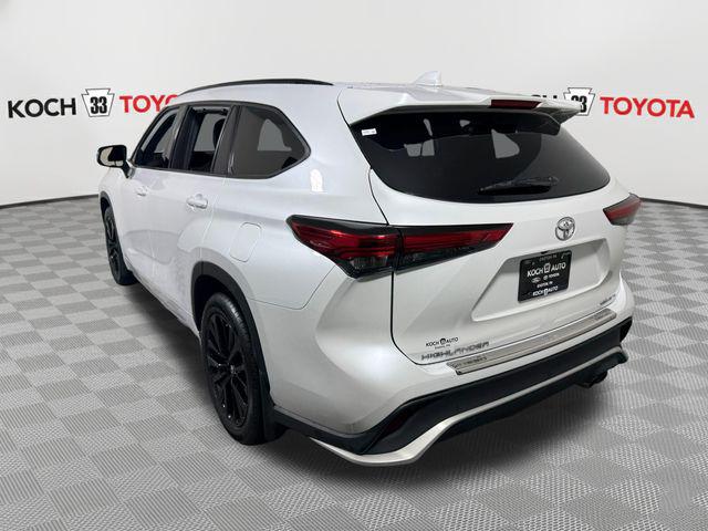 2023 Toyota Highlander XSE