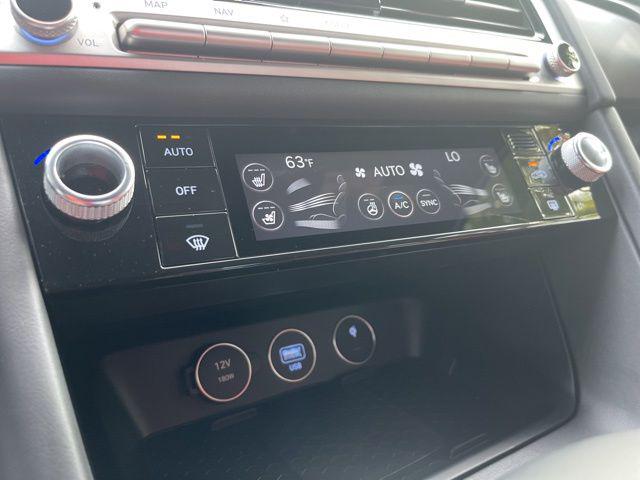 2025 Genesis G70 3.3T RWD Sport Advanced