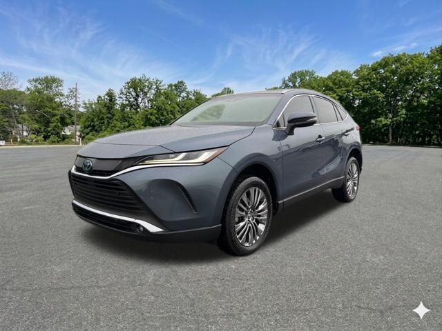 2024 Toyota Venza XLE